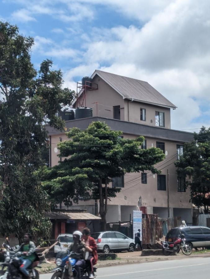 Mufasa City Hostel And Apartments Arusha Buitenkant foto