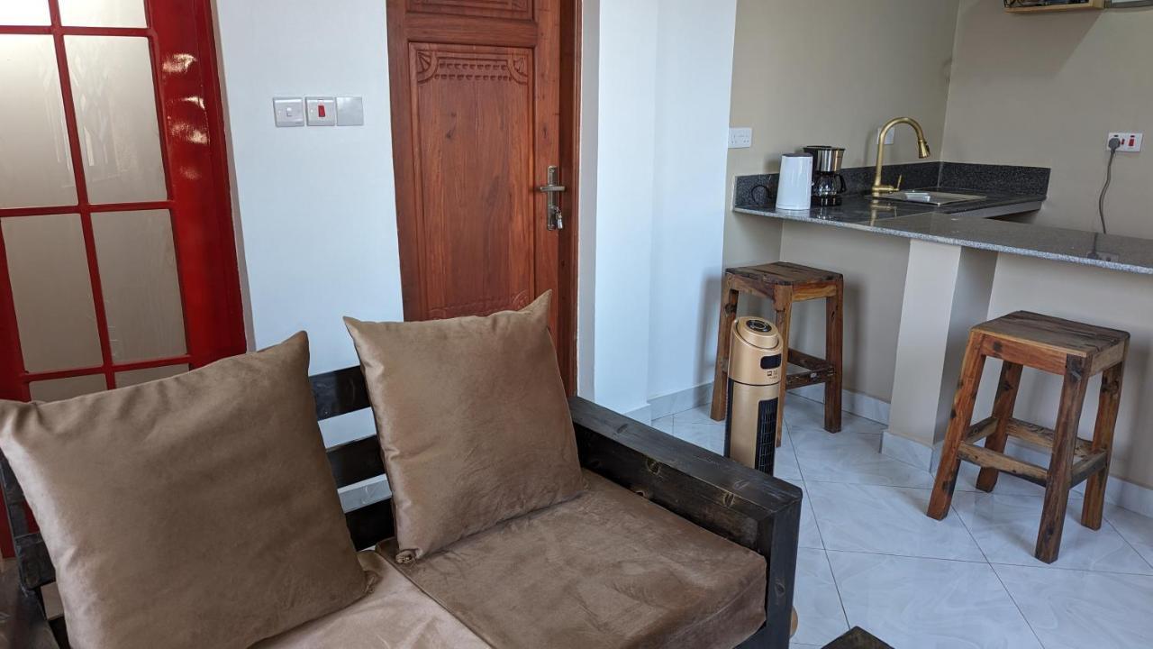 Mufasa City Hostel And Apartments Arusha Buitenkant foto